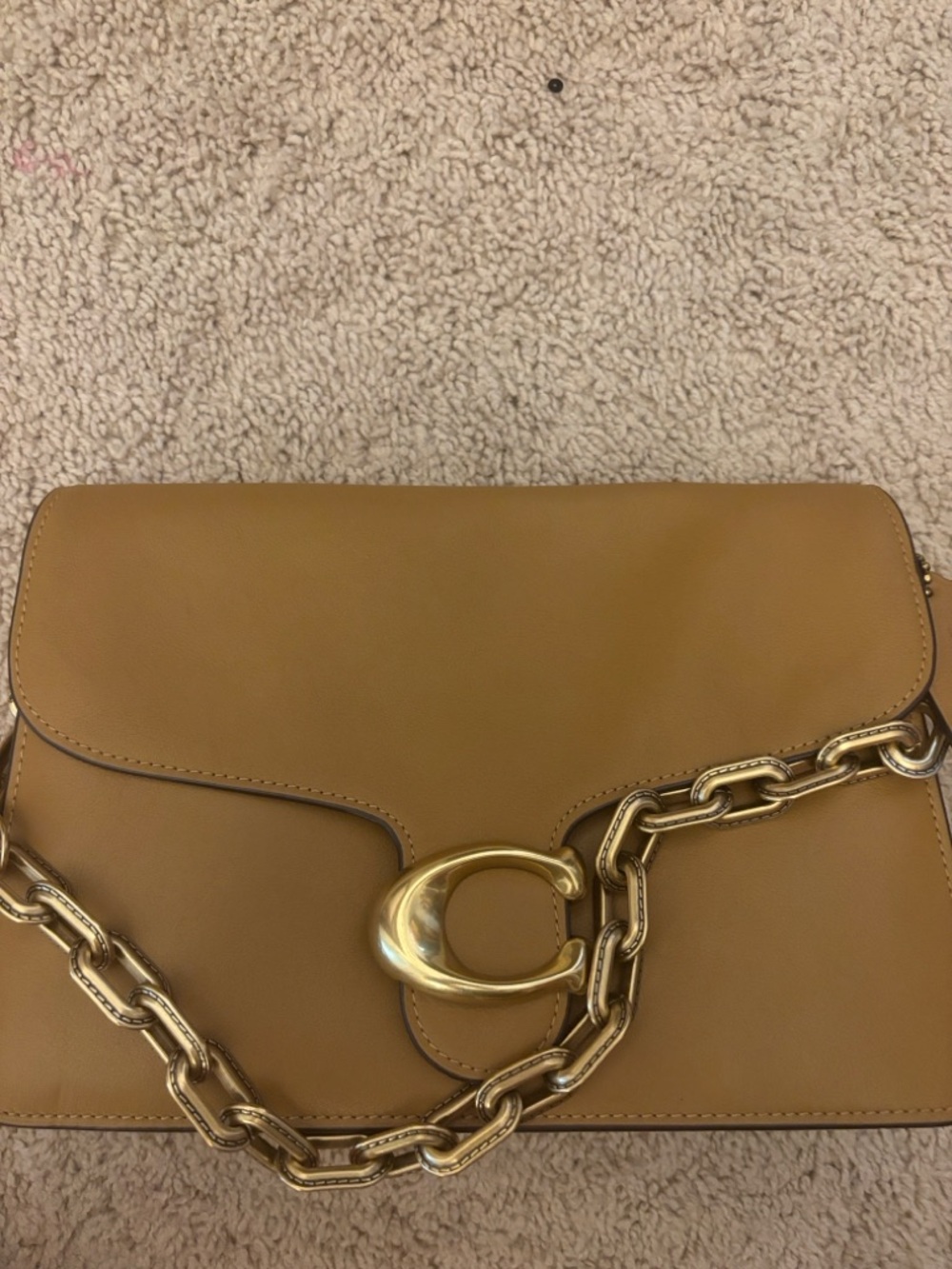 Coach Tabby Honey Brown Leather Shoulder Bag with Gold Chain - Picture 2 of 9